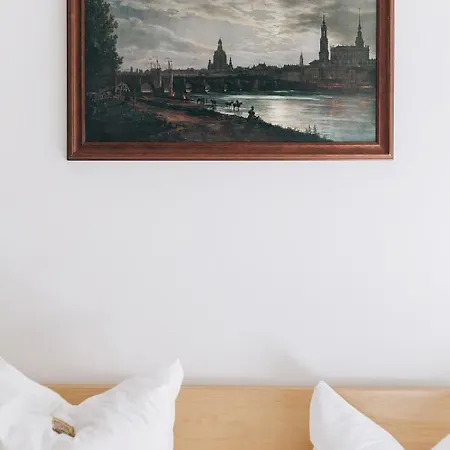 Апартаменты Dill Frauenkirche